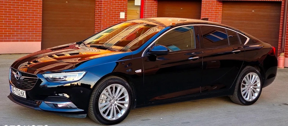 Opel Insignia cena 91900 przebieg: 125000, rok produkcji 2018 z Elbląg małe 704